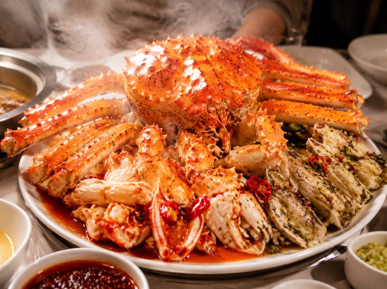 呼玛县俄罗斯帝王蟹多味海鲜套餐